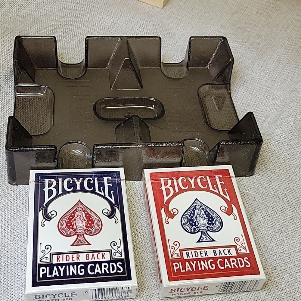 Bicycle Cards Gift Set - Picture 2 of 11